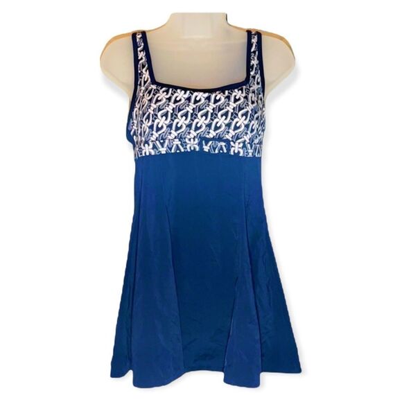 It Figures Swim Dress Built In Bra Tummy Panel 10T - Picture 1 of 16